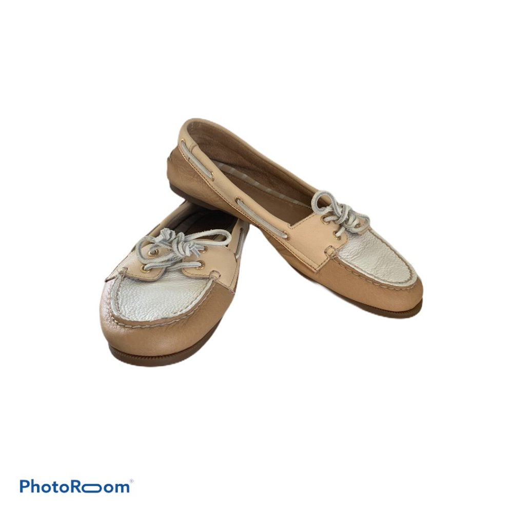 Tan/Cream Sperrys - Picture 3 of 6
